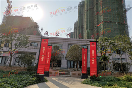 出售密州金汇园小区3室2厅2卫130平毛坯房